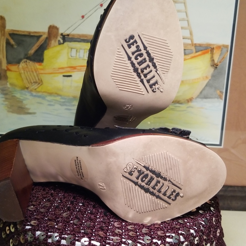 Seychelles Sz 7.5  heels - Picture 7 of 7